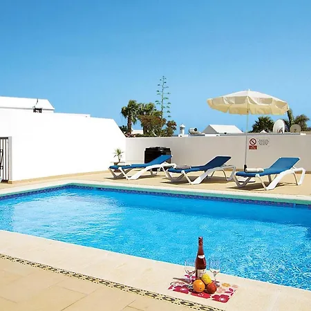 Playa Blanca Sleeps 7 Wifi 别墅 *